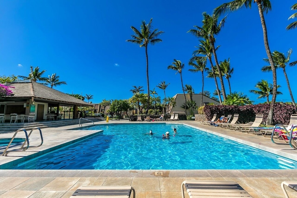 Maui Kamaole M207 2 Bedroom Condo