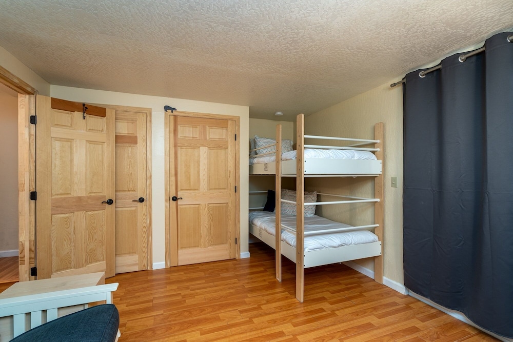 Creekside Condo 3 2 Bedroom Home by Bear Valley Vacation Rentals