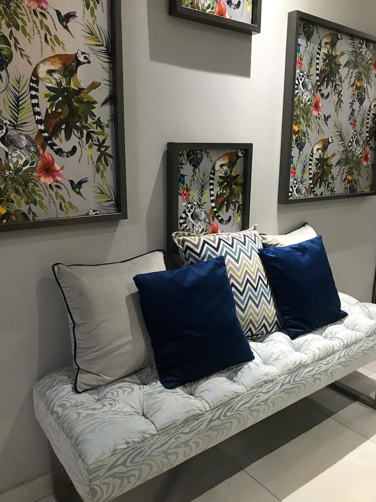 Escapade Lux Guesthouse