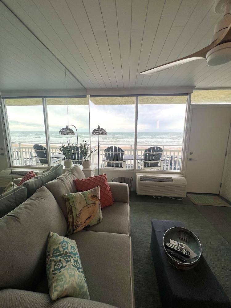 Symphony Beach Club