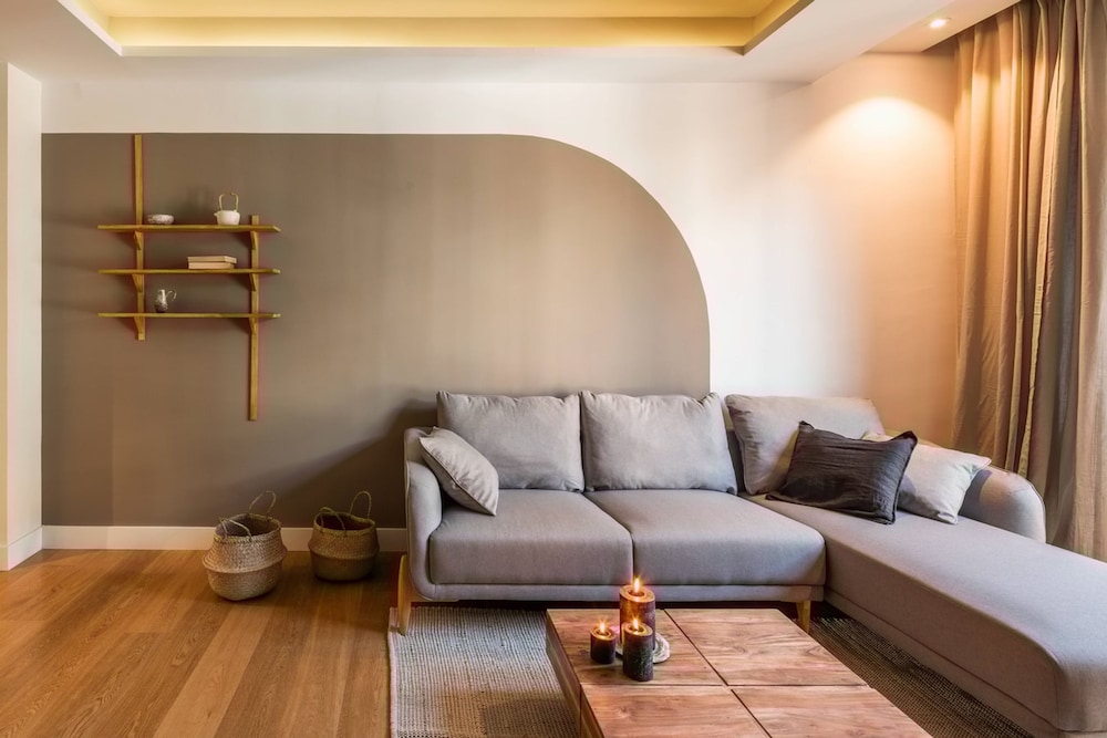 Tate - 3 Bedrooms in Salamanca
