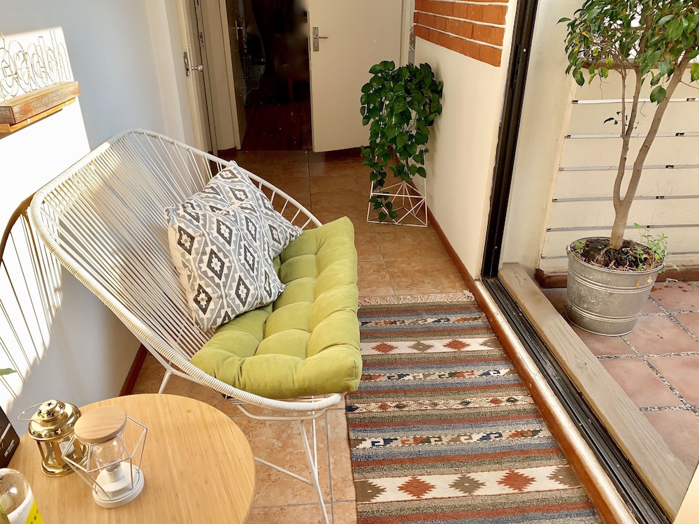 Lovely Terraza Masaryk courtyard_garden photo