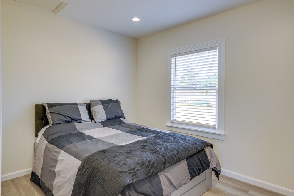 Walk to Dtwn Tehachapi: Updated Getaway w/ Yard!
