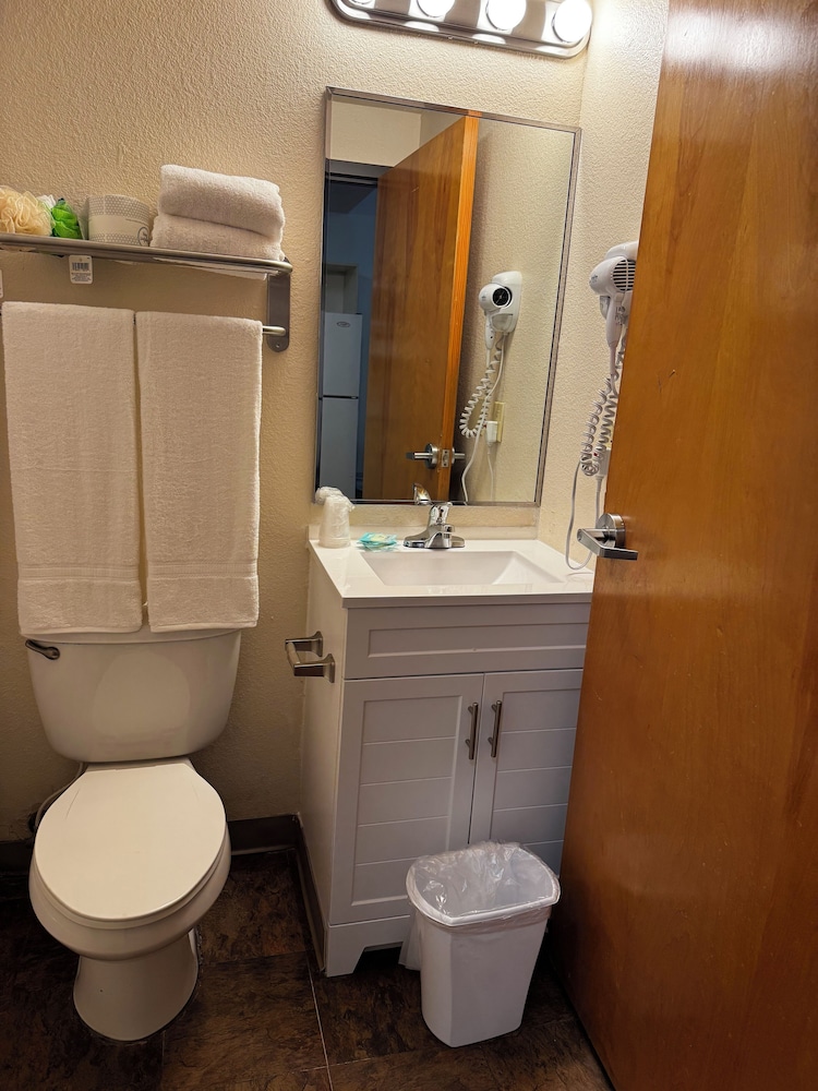 BEST STUDIO INN