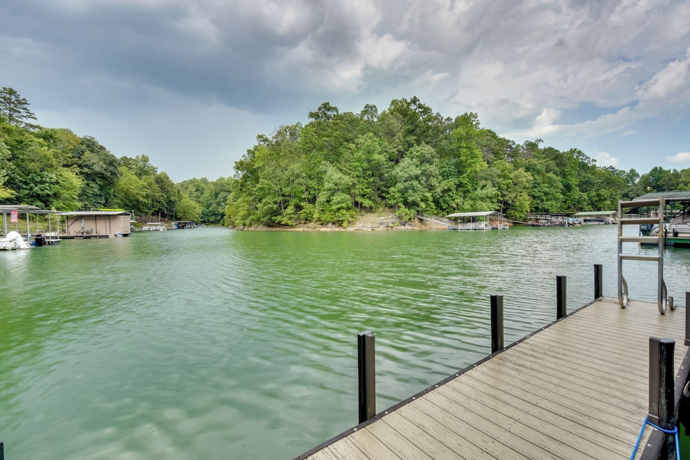 Dock & Hot Tub at Fair Play Hideaway!