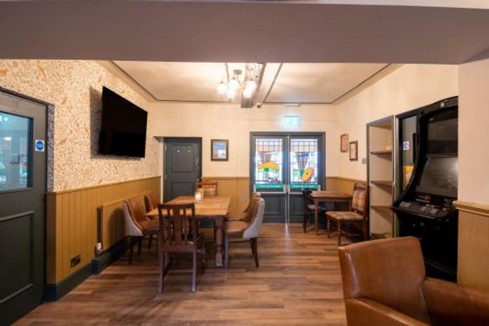 Host Stay Woodroffe Arms Hope Double Room 4