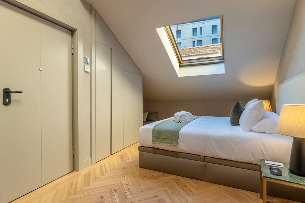 w Cozy Penthouse at Palacio Real