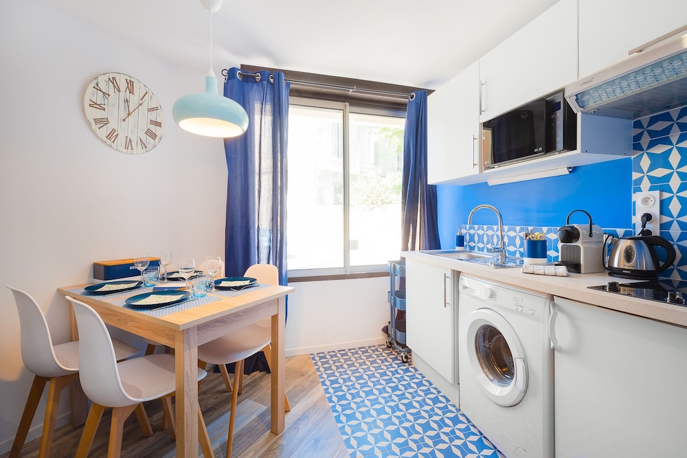 Suites Gaya Confort - Centre Ville view 2