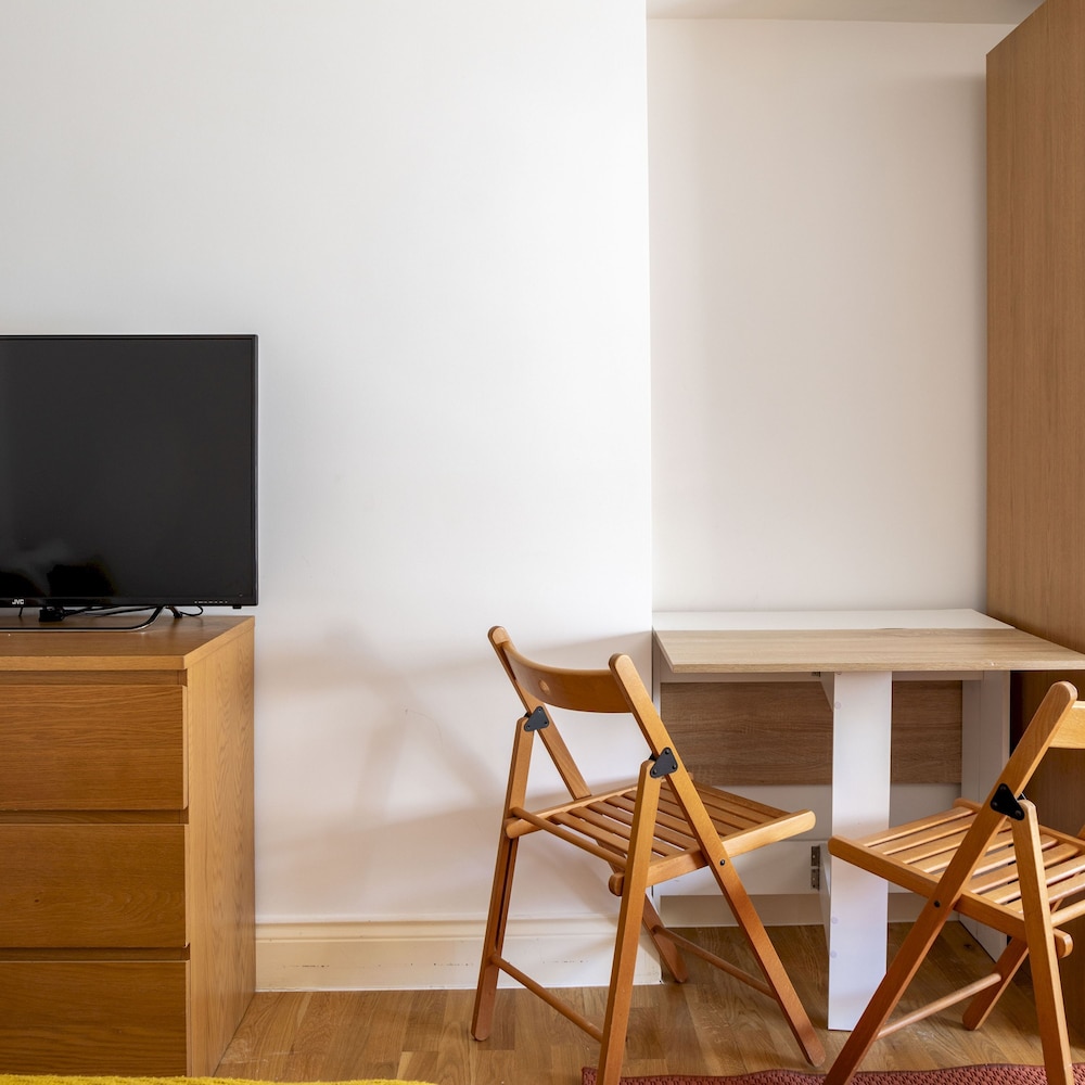 Cosy Studio in Earls Court Flat 17