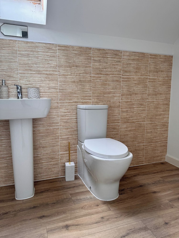 Coventry Chic City House - 3 Beds