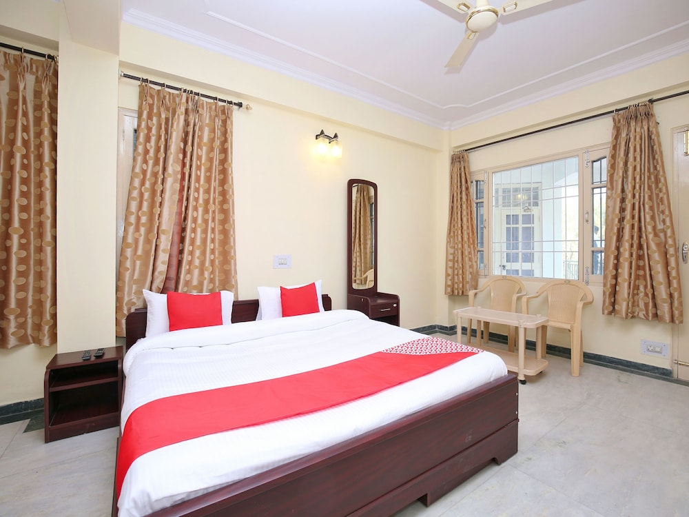 OYO 14084 Home Hill View Studio Barog - Property Image 18