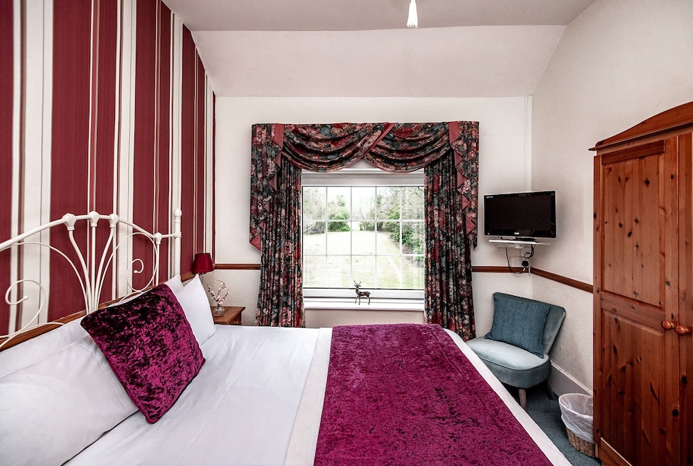 Trivelles Waterhall Country Hotel - Gatwick