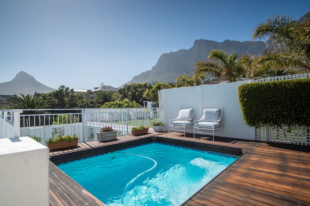 Funkey Villas