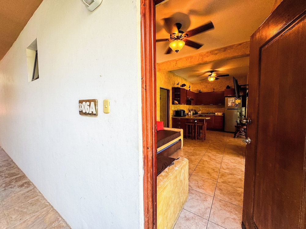 Villas Le Suisse Monterrico