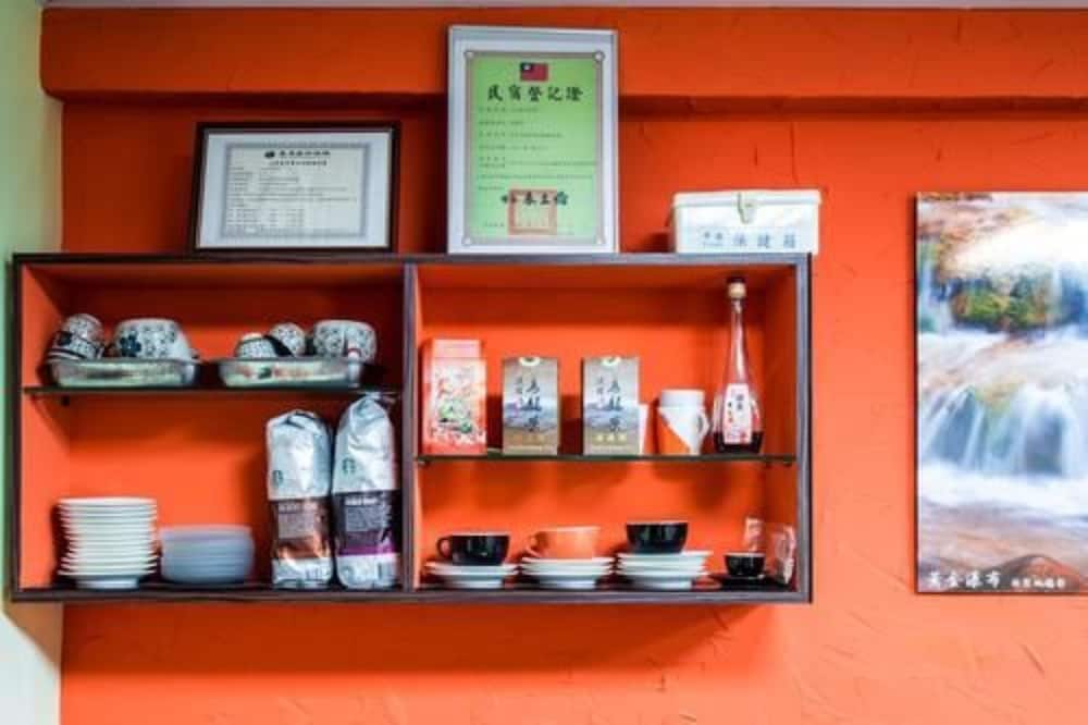 Gen Product B&B