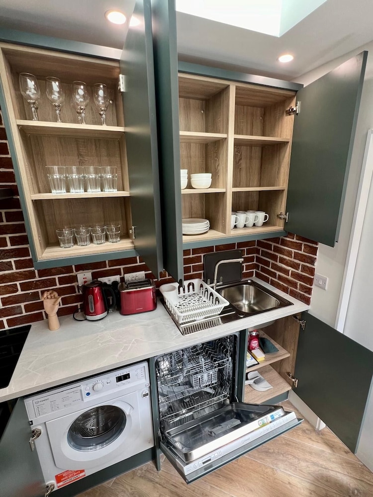 IFSC Townhouse Apartments