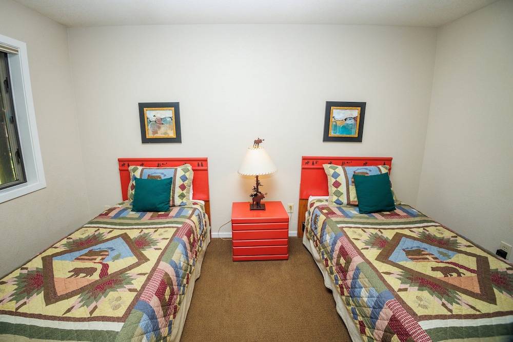 Tan Oak 15 4 Bedroom Home