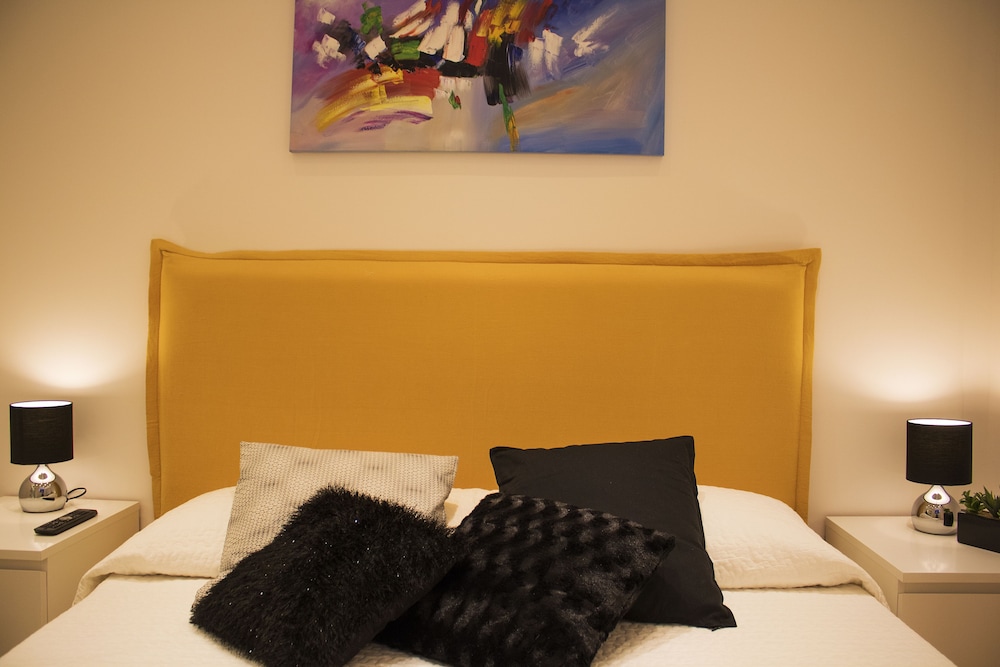 uPPer B&B