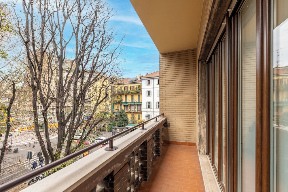De Amicis 25 - Nel cuore di Milano