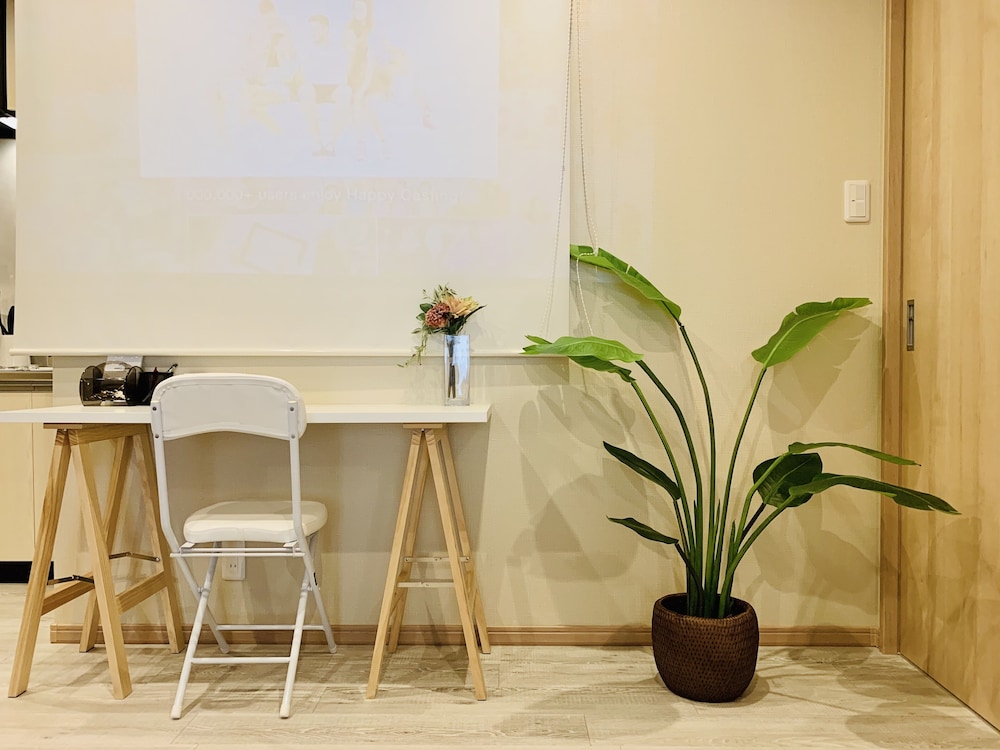Hanazonominami Apartment 202