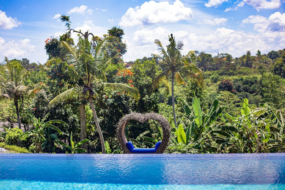 Lebah Villas