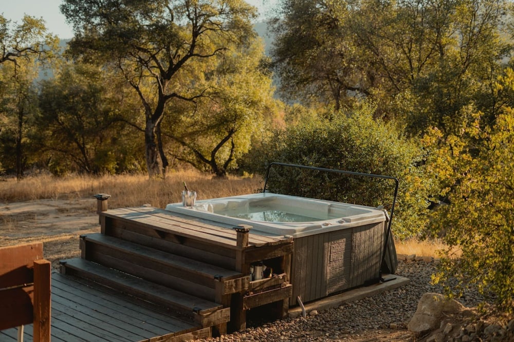 Sunset View Boulder Bliss Hottub by Casa Oso