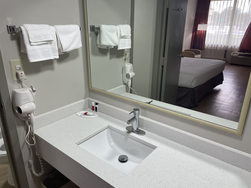 Days Inn by Wyndham Valdosta/Near Valdosta Mall