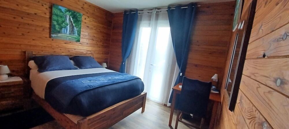 Alicalapa-Tenon Clement view 2