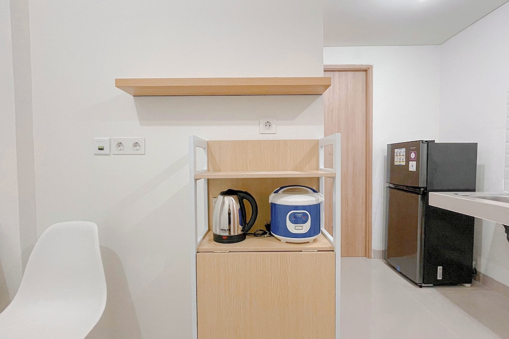 Affordable 1Br Combined (No Kitchen) Bandaraya - Tallasa City Makassar Apartment