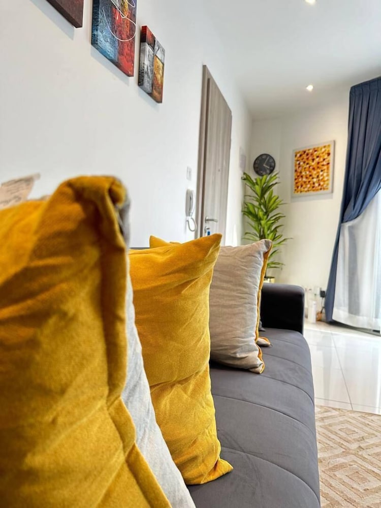 The Loxwood House Royal Luxury Suites