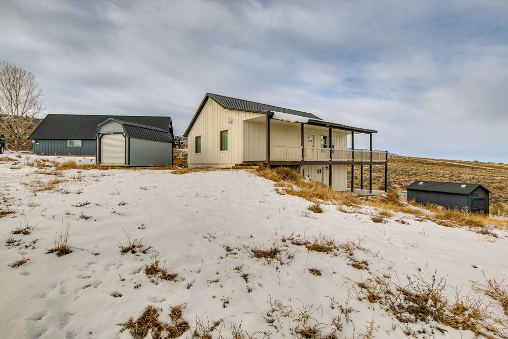 2 Mi to Bear Lake: Mtn-view Gem in Garden City