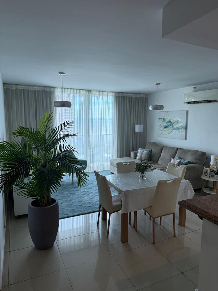 Bright Tower - Premium 3 BDR Apt in Costa del Este