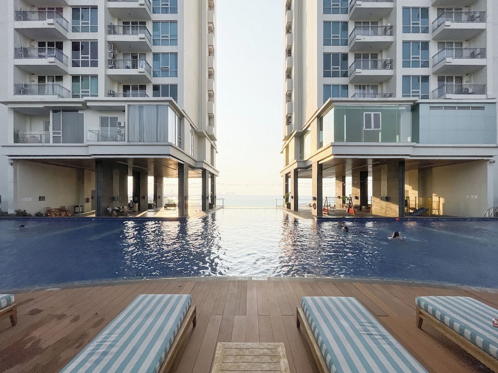 Staycation Jakarta - Ancol Mansion Apt