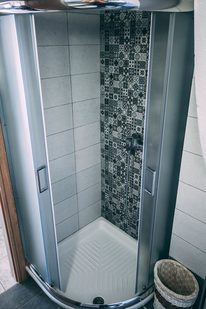 Casa Di Bella en Volos — bathroom