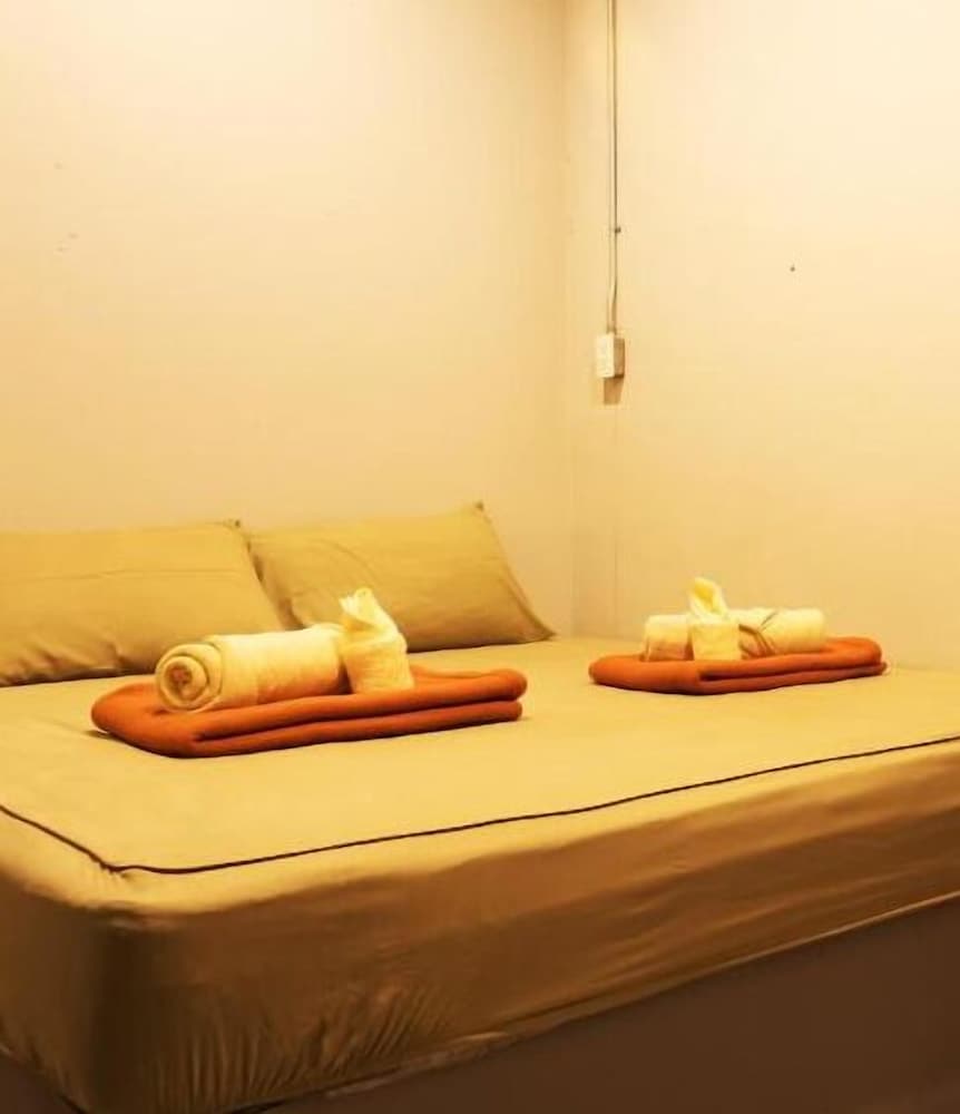 2 Rocks Boutique Hostel