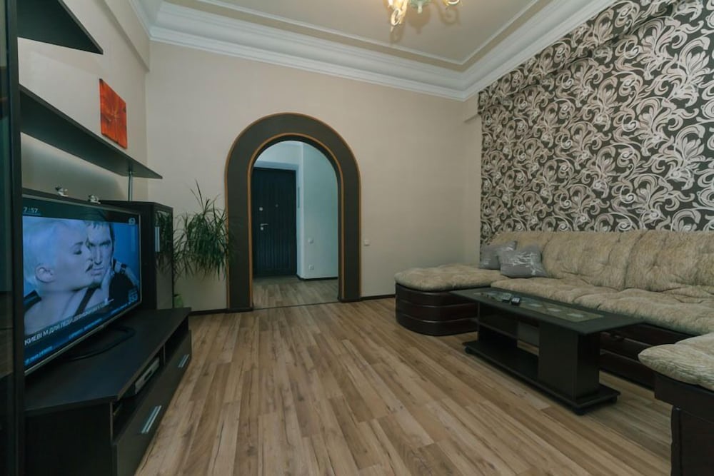 Hotrent Maidan