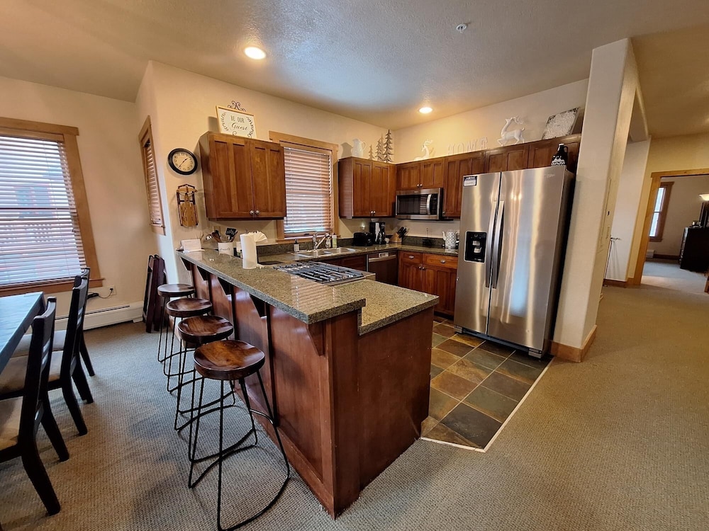 3br Red Hawk Townhome - Gondola Access 3 Bedroom Townhouse