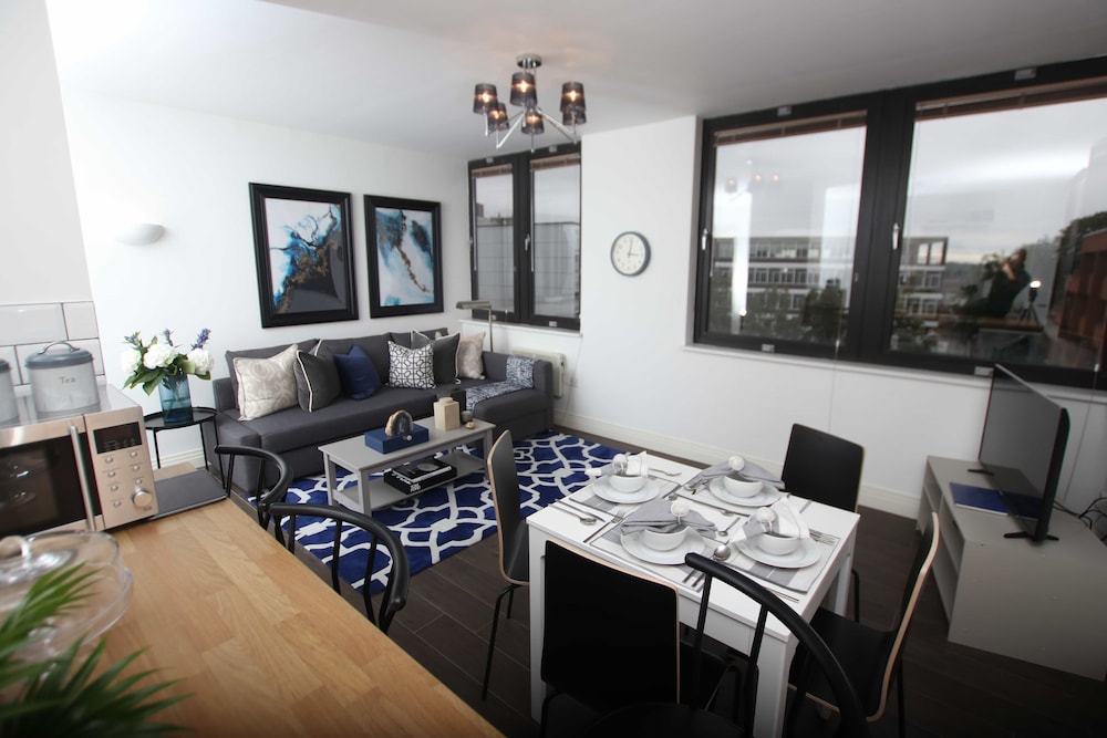 Upton Road Apartments
