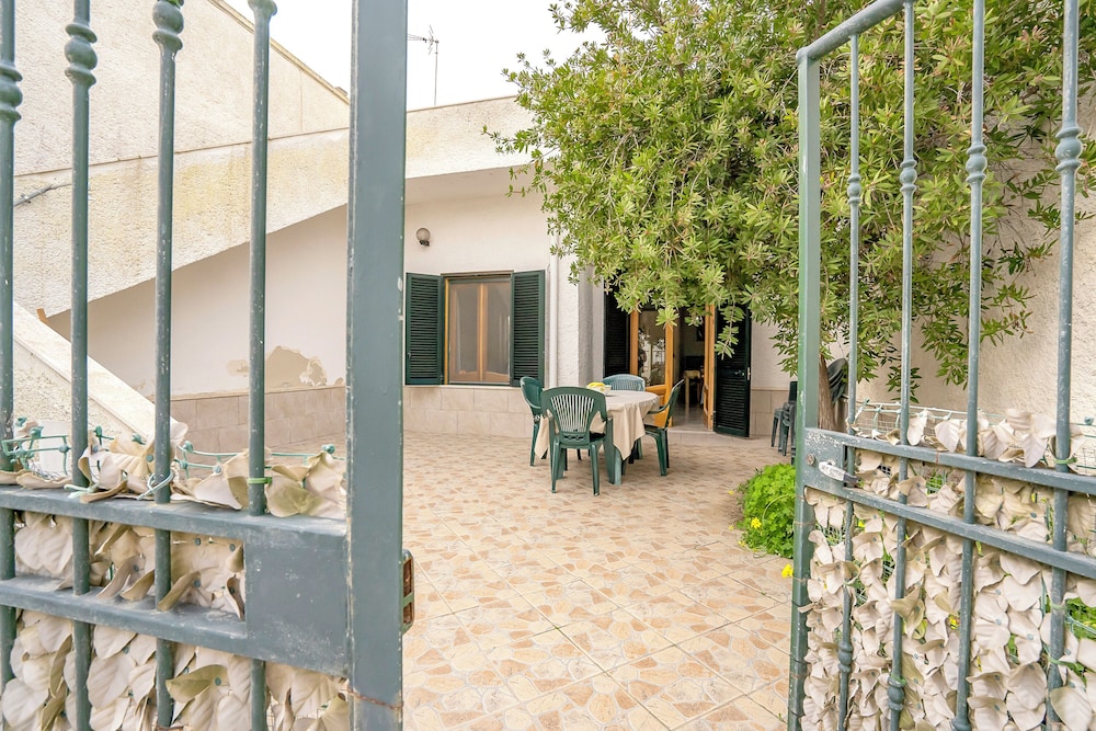 Brezza Apartment Near The Sea