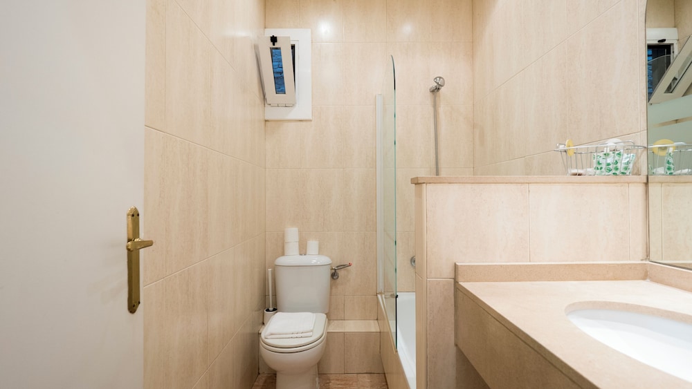 BeBarceloner Poble Nou Apartments