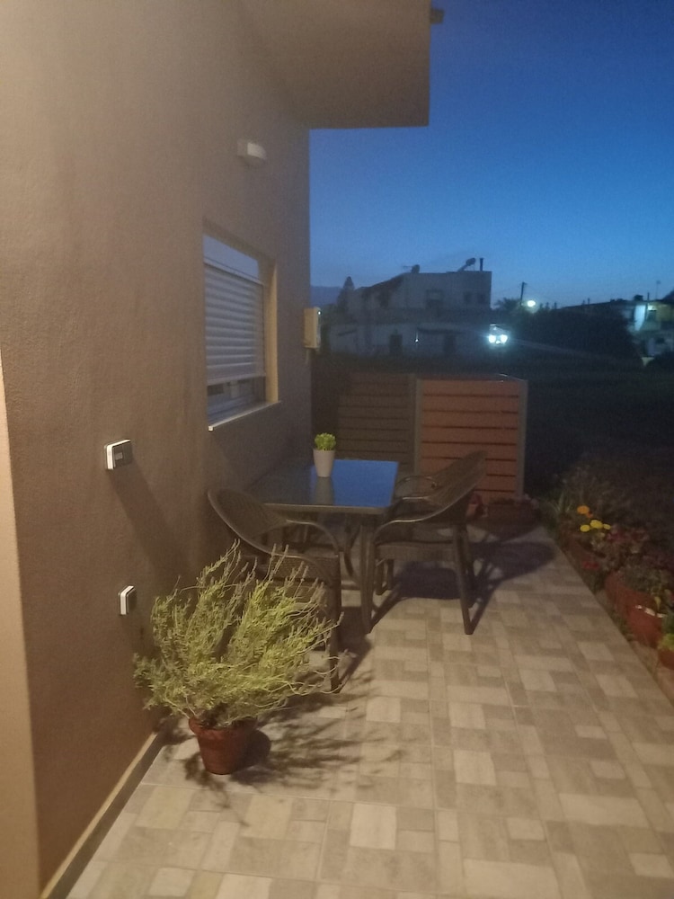 Kavros Cozy Apartment