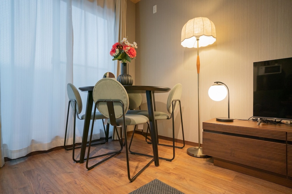 YS Maison 302