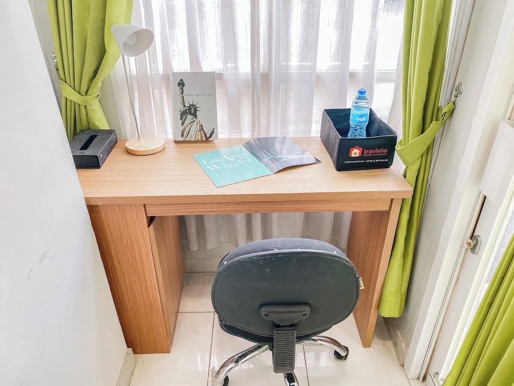Serene And Nice Studio At Cinere Bellevue Suites Apartment