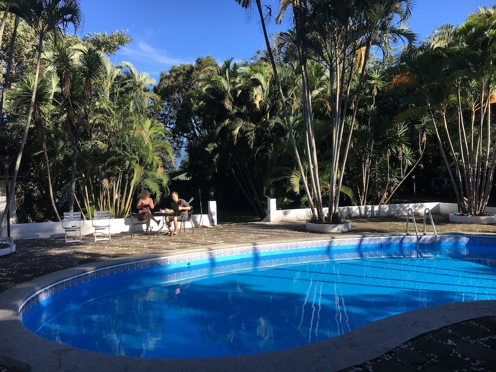 TripOn 2 - Hostel - Adults Only