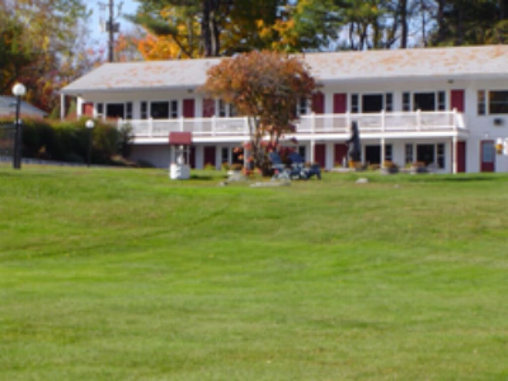 Locust Tree Bed and Breakfast LLC