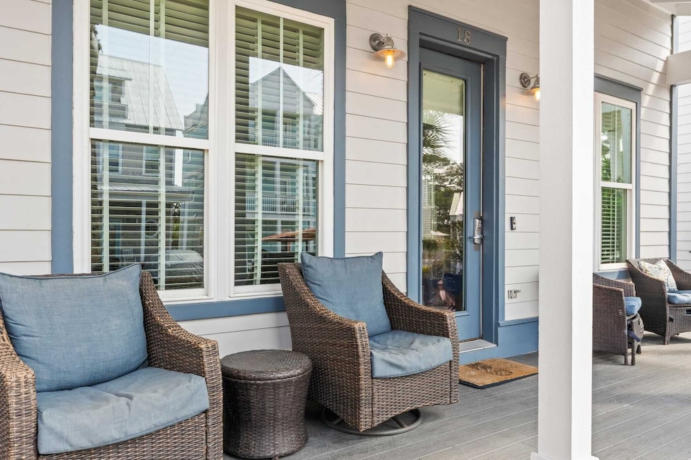 Coastal Getaway w/ Golf Cart, Beach Gear Villa Galini by Avantstay
