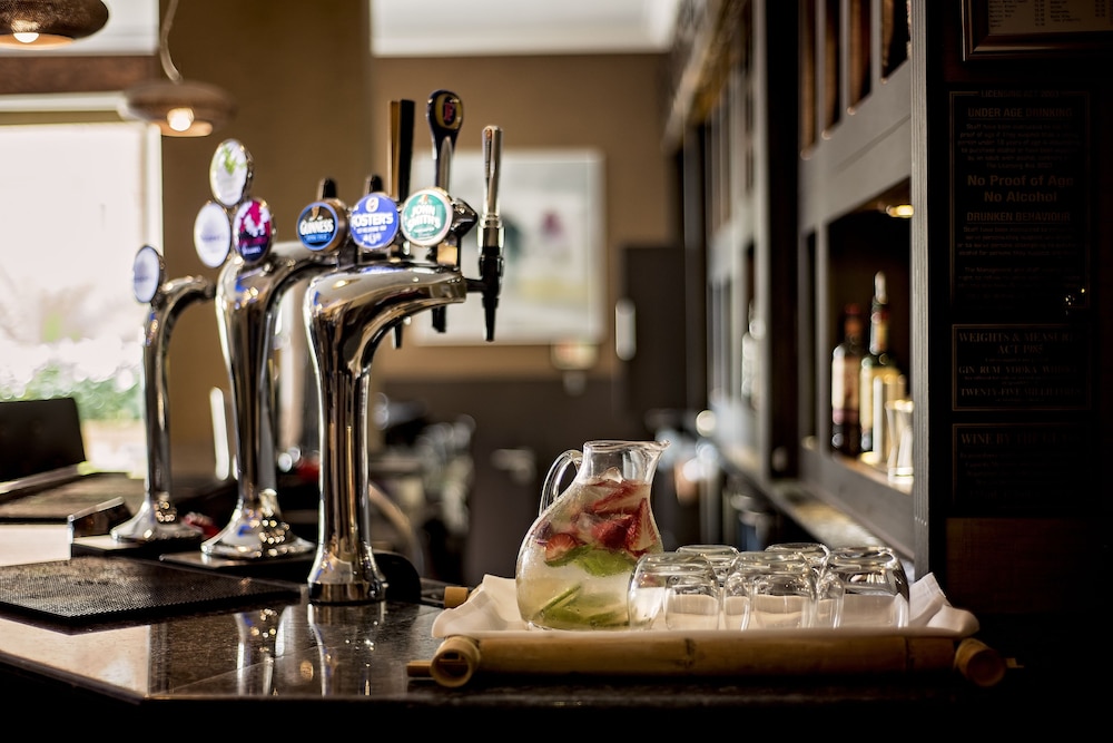 Milton Keynes Vacations - Mercure Milton Keynes - Property Image 4