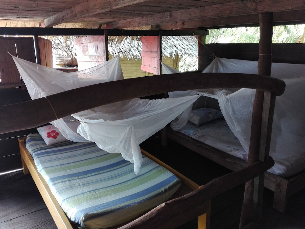 Lodge El Amargal Reserva Natural, Ecoturismo & Surf