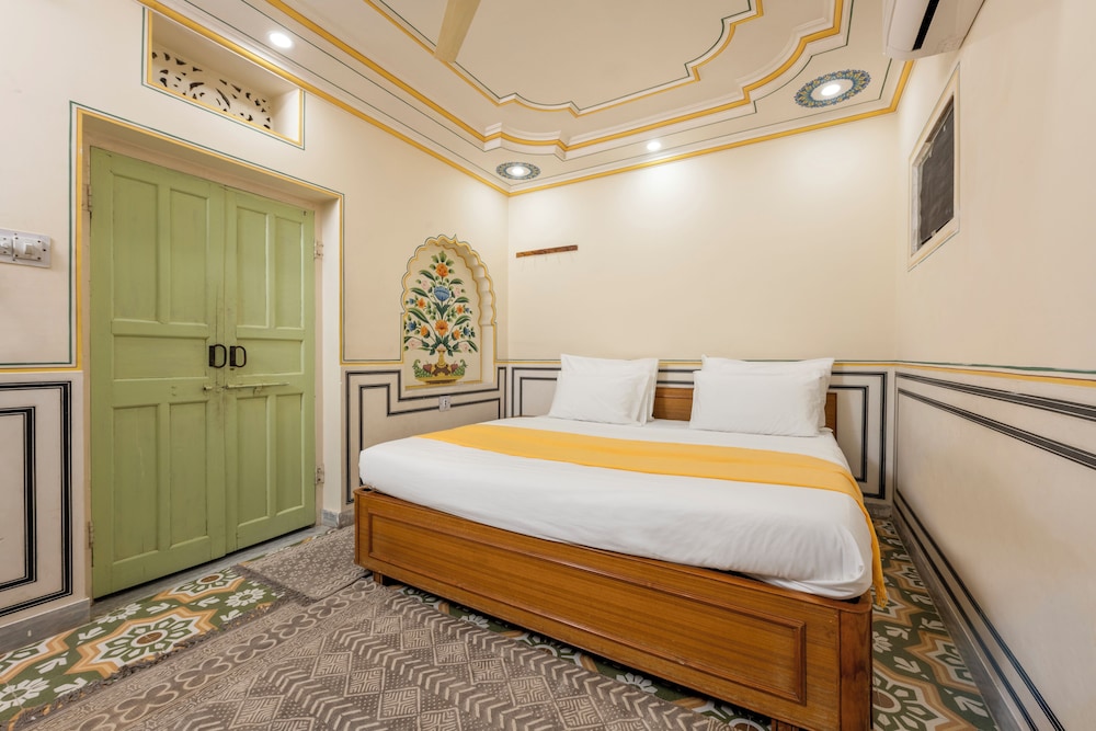 Raghunath Haveli - A Heritage Homestay