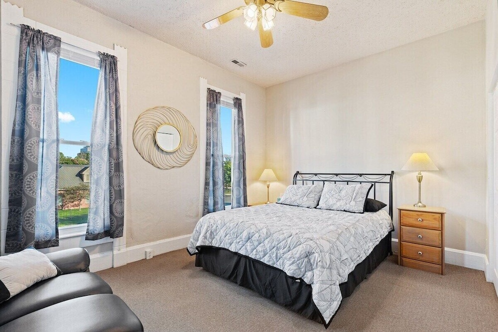 Indy Stadium Villas 701